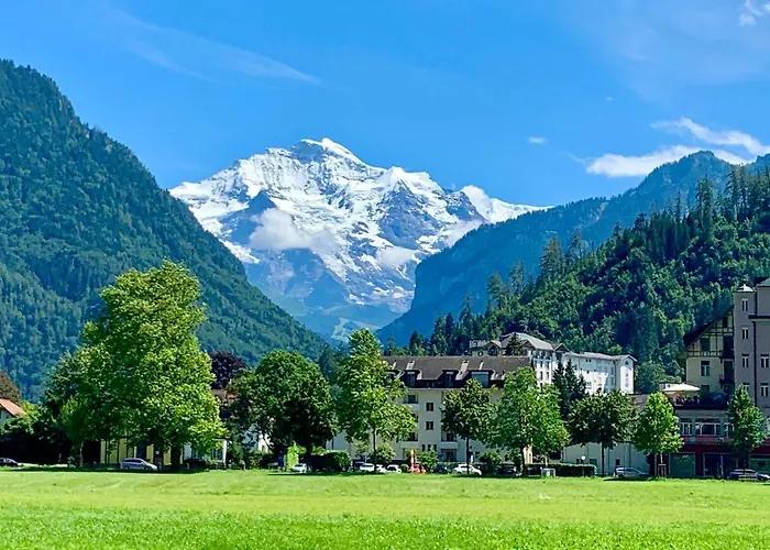 Eiger, Jungfrau, luxury garden apartment